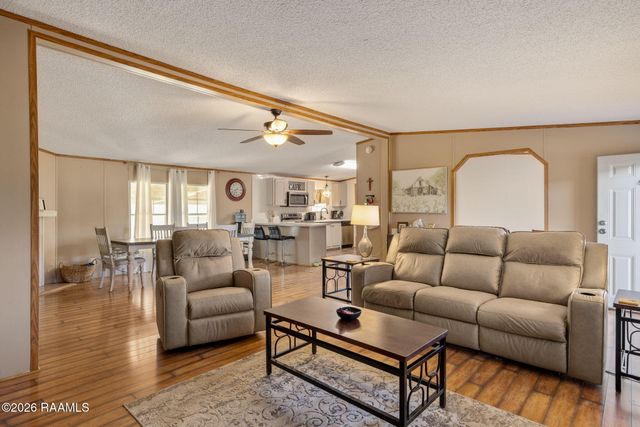 1027 Ann Drive, Arnaudville, LA 70512