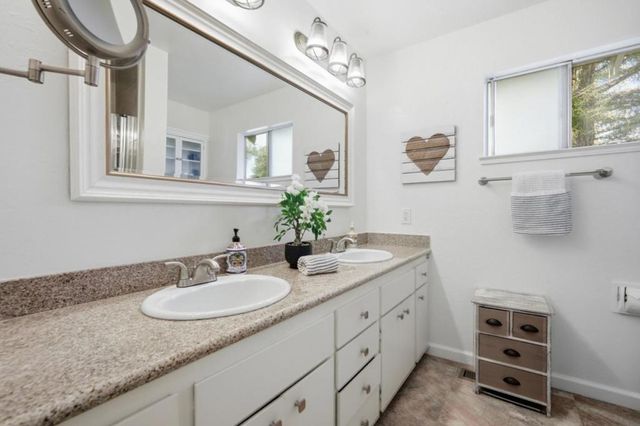 8684 Hihn Road, Ben Lomond, CA 95005