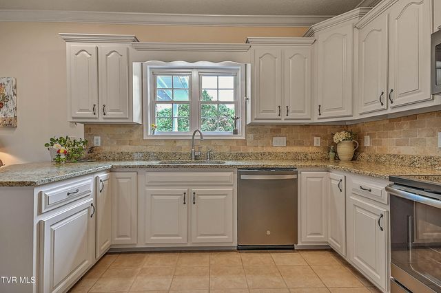 35 Chase Court, Greeneville, TN 37745