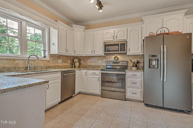 35 Chase Court, Greeneville, TN 37745