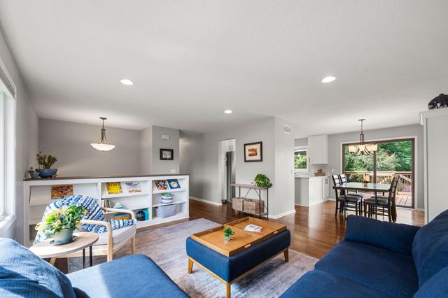 4806 Shevlin Court, Eagan, MN 55122