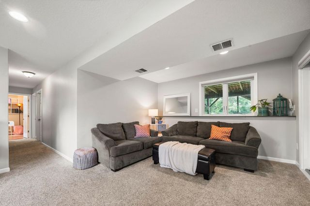 4806 Shevlin Court, Eagan, MN 55122