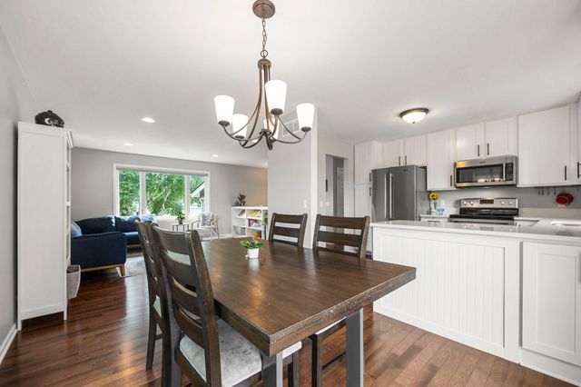 4806 Shevlin Court, Eagan, MN 55122