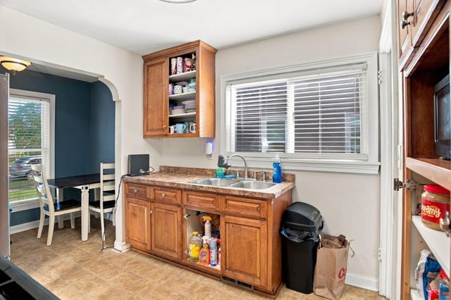 1828 Arlington Avenue E, Saint Paul, MN 55119