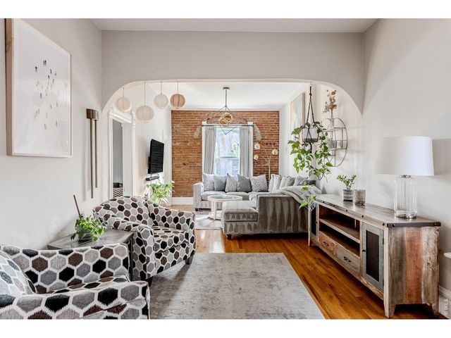 2331 N Gilpin St, Denver, CO 80205