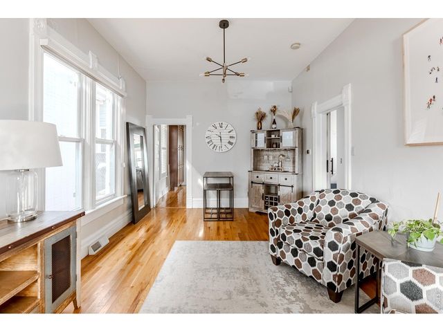 2331 N Gilpin St, Denver, CO 80205