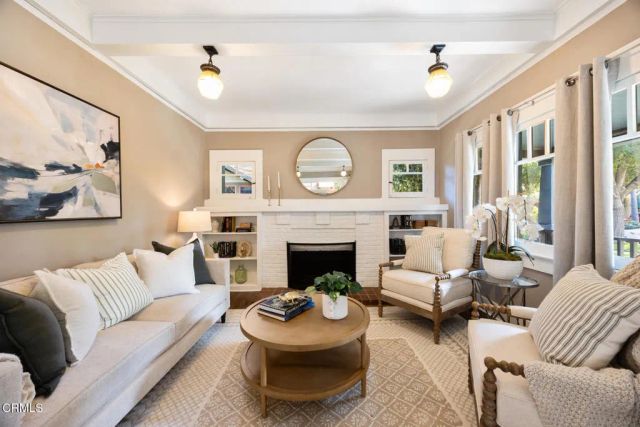 780 N Michigan Avenue, Pasadena, CA 91104