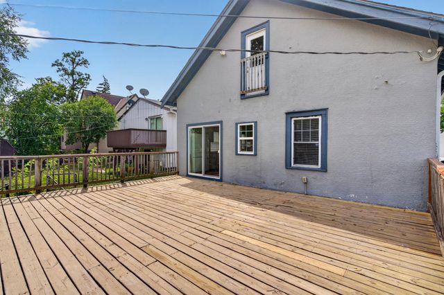 2946 Vincent Avenue N, Minneapolis, MN 55411