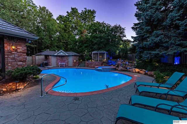 13644 Seward Circle, Omaha, NE 68154