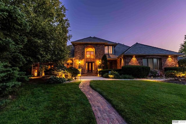 13644 Seward Circle, Omaha, NE 68154