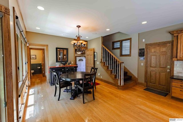 13644 Seward Circle, Omaha, NE 68154