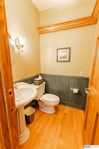 13644 Seward Circle, Omaha, NE 68154