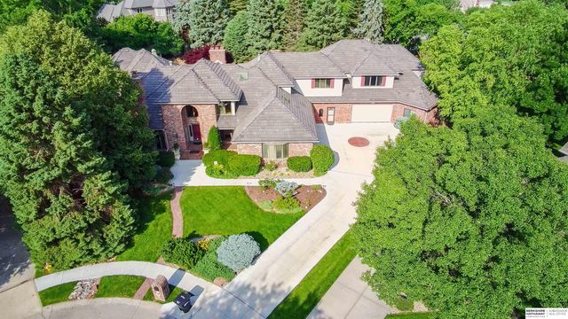 13644 Seward Circle, Omaha, NE 68154