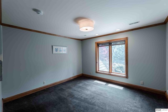 13644 Seward Circle, Omaha, NE 68154
