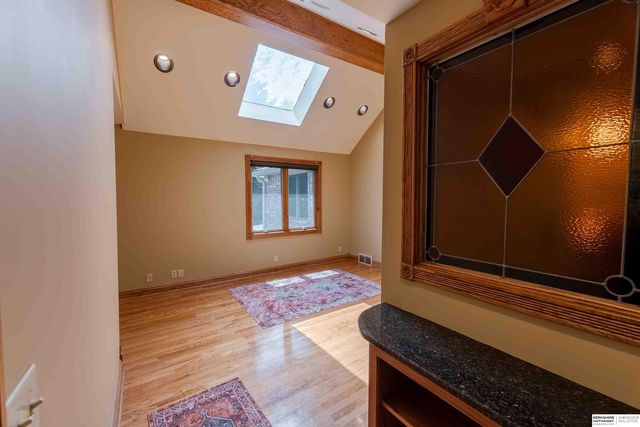 13644 Seward Circle, Omaha, NE 68154