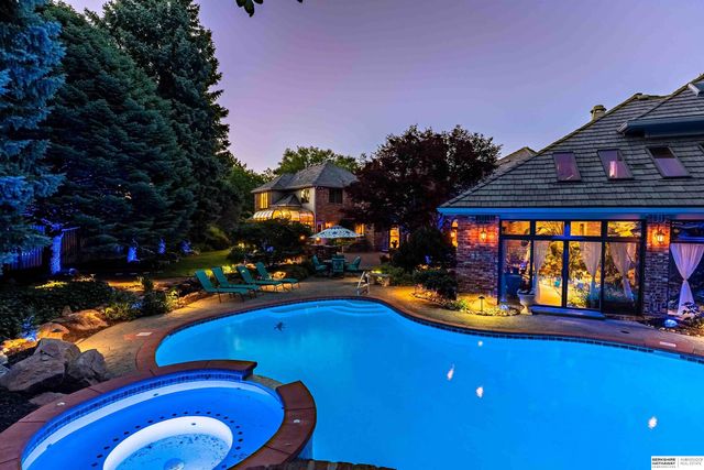 13644 Seward Circle, Omaha, NE 68154