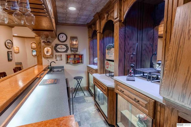 13644 Seward Circle, Omaha, NE 68154