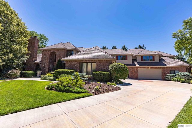 13644 Seward Circle, Omaha, NE 68154