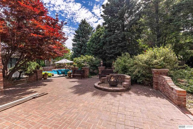 13644 Seward Circle, Omaha, NE 68154
