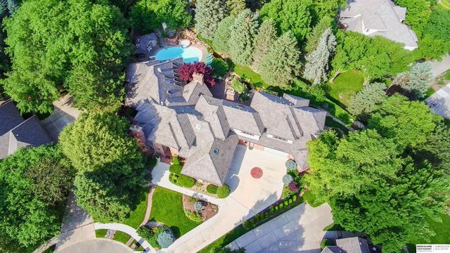 13644 Seward Circle, Omaha, NE 68154