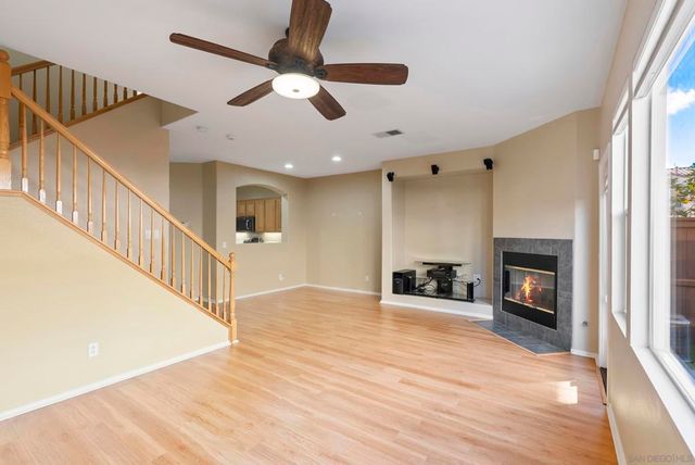 638 Sumner Way 4, Oceanside, CA 92058