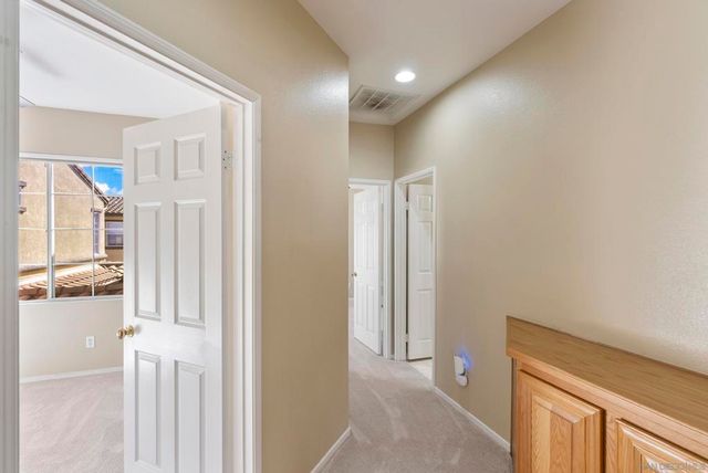 638 Sumner Way 4, Oceanside, CA 92058