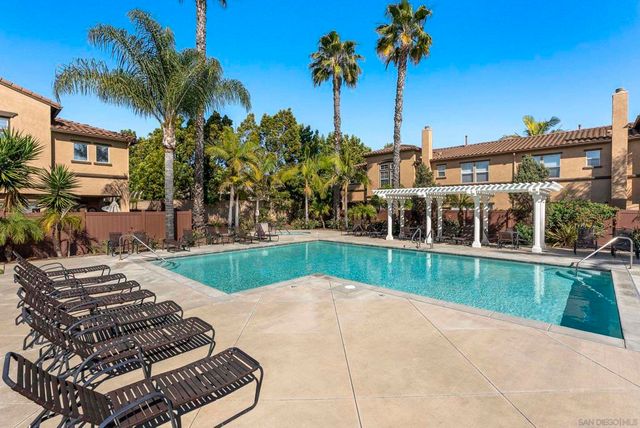 638 Sumner Way 4, Oceanside, CA 92058