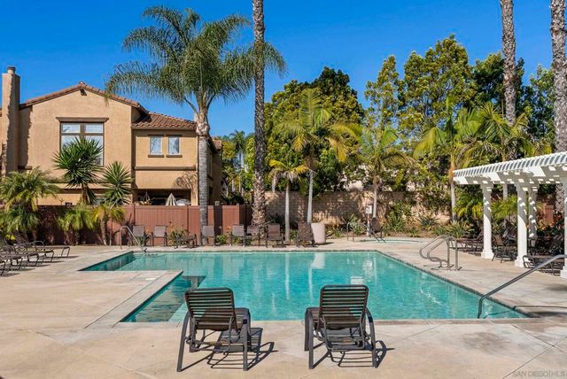 638 Sumner Way 4, Oceanside, CA 92058