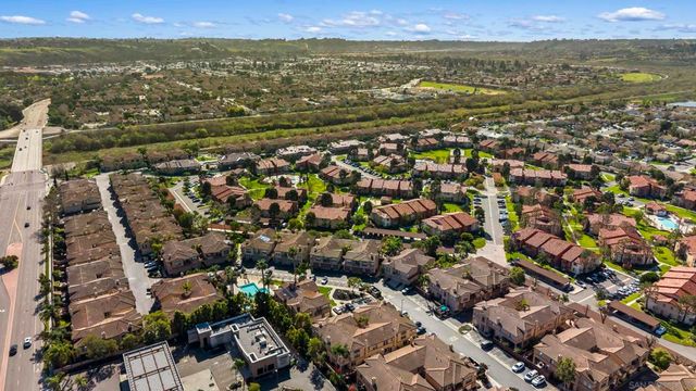 638 Sumner Way 4, Oceanside, CA 92058