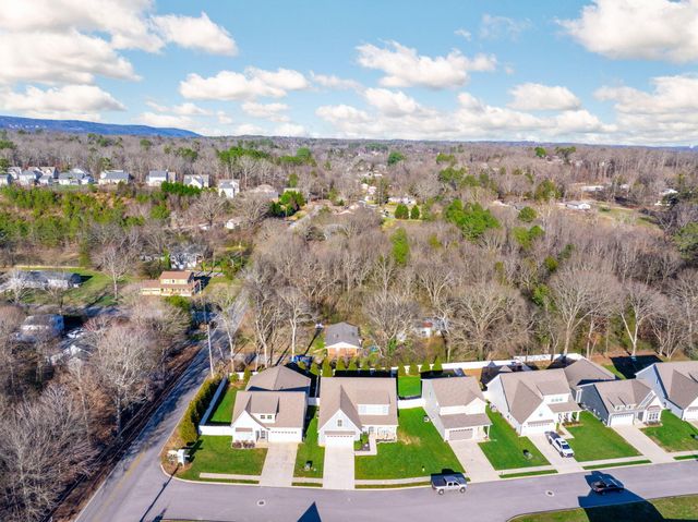 1213 Baldwin Field Circle Circle, Hixson, TN 37343