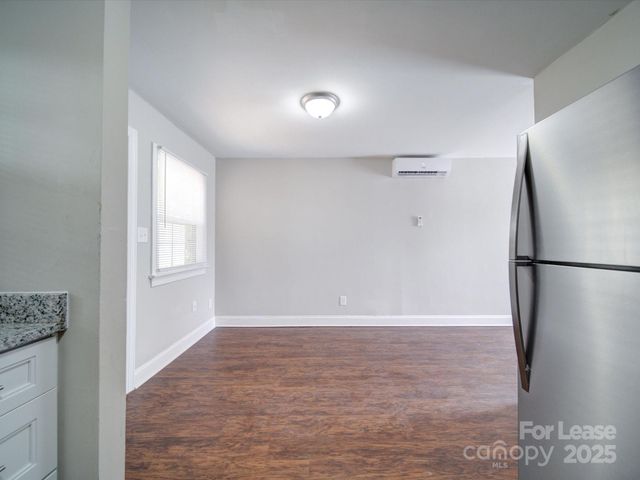 321 S Gardner Avenue 6, Charlotte, NC 28208