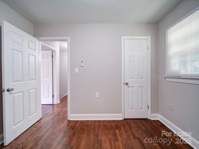 321 S Gardner Avenue 6, Charlotte, NC 28208