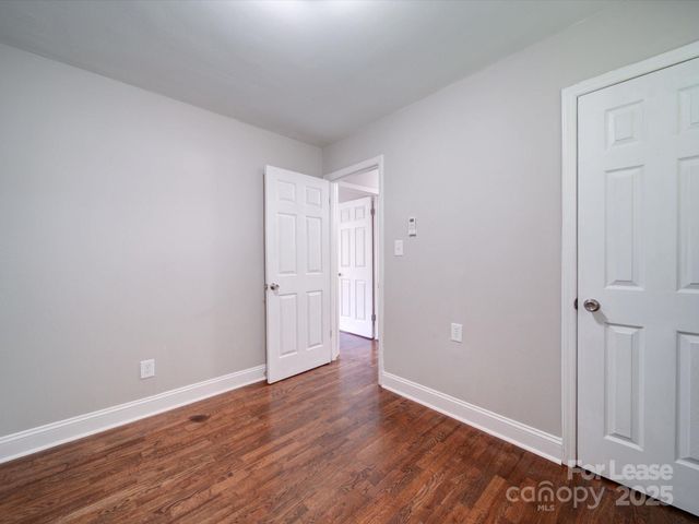 321 S Gardner Avenue 6, Charlotte, NC 28208