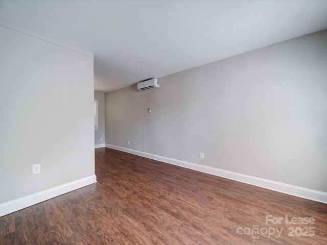 321 S Gardner Avenue 6, Charlotte, NC 28208