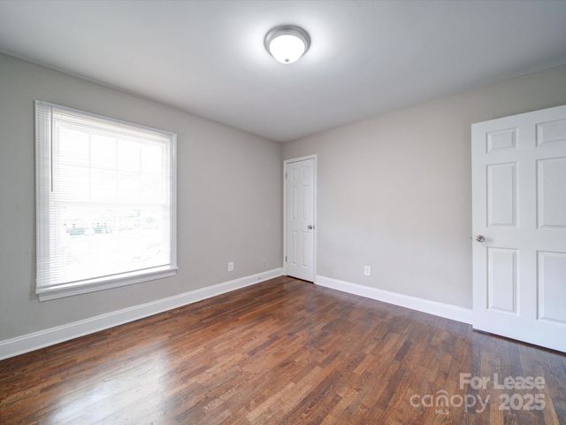 321 S Gardner Avenue 6, Charlotte, NC 28208