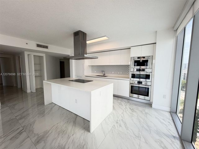 330 Sunny Isles Boulevard 5-1008, Sunny Isles Beach, FL 33160