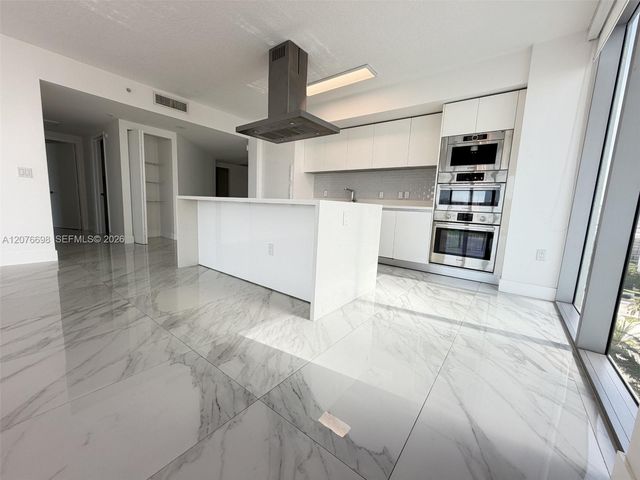 330 Sunny Isles Boulevard 5-1008, Sunny Isles Beach, FL 33160