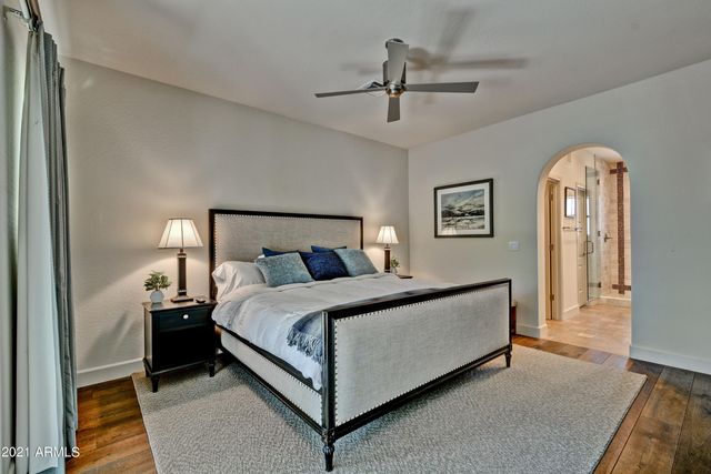 3935 E ROUGH RIDER Road 1360, Phoenix, AZ 85050