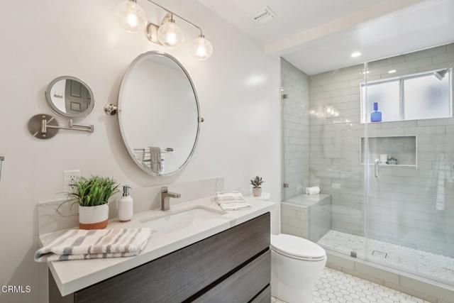 5853 Canyonside Road, La Crescenta, CA 91214