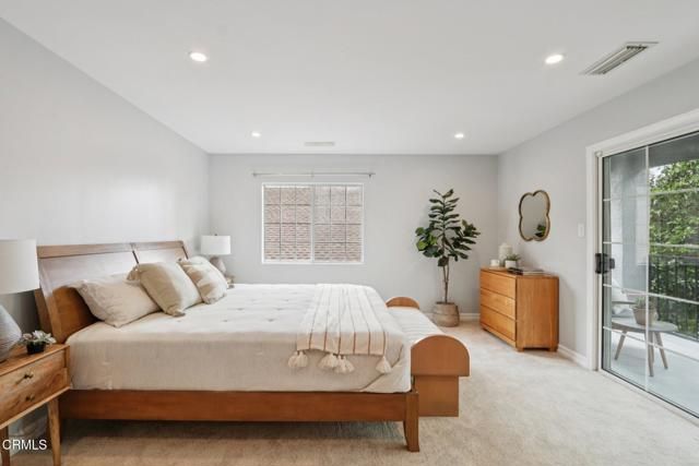 5853 Canyonside Road, La Crescenta, CA 91214