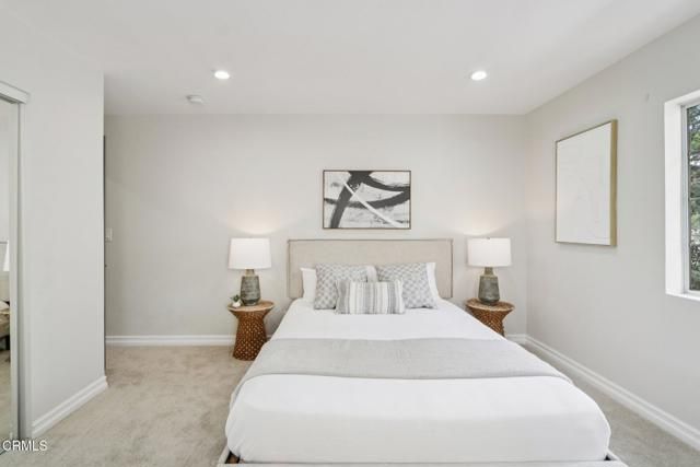 5853 Canyonside Road, La Crescenta, CA 91214