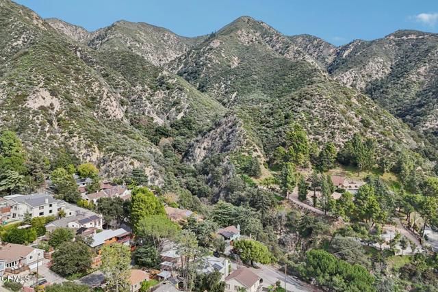 5853 Canyonside Road, La Crescenta, CA 91214