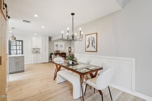 5853 Canyonside Road, La Crescenta, CA 91214