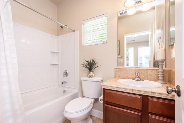 1548 Stoney Cross Ln, Lincoln, CA 95648