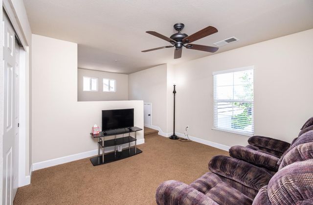 1548 Stoney Cross Ln, Lincoln, CA 95648