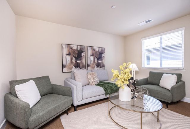 1548 Stoney Cross Ln, Lincoln, CA 95648