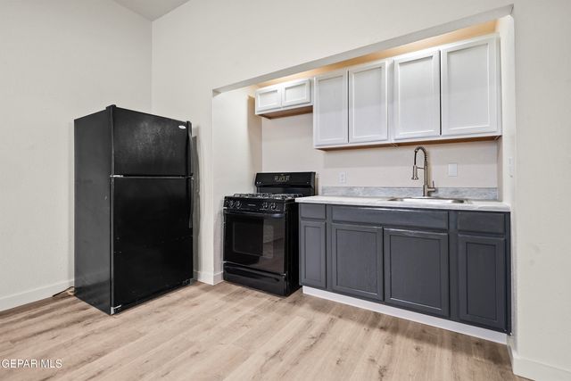 511 E Nevada Avenue B, El Paso, TX 79902