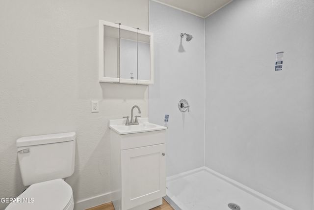 511 E Nevada Avenue B, El Paso, TX 79902