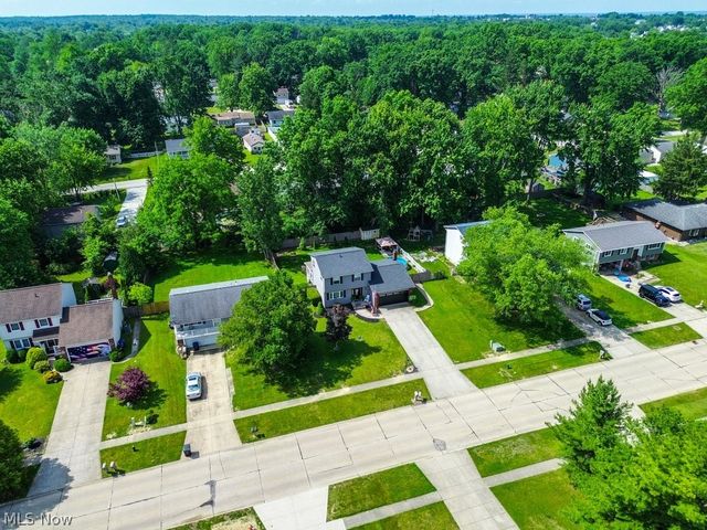3896 Buckingham Drive, Brunswick, OH 44212