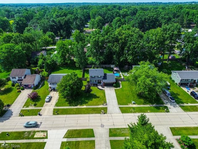 3896 Buckingham Drive, Brunswick, OH 44212